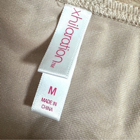 Strappy Cut-Out Crushed Velvet Dress in Blush Size M - Picture 7 of 8